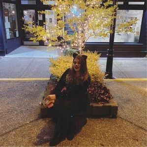 Meet your Posher, Daisy